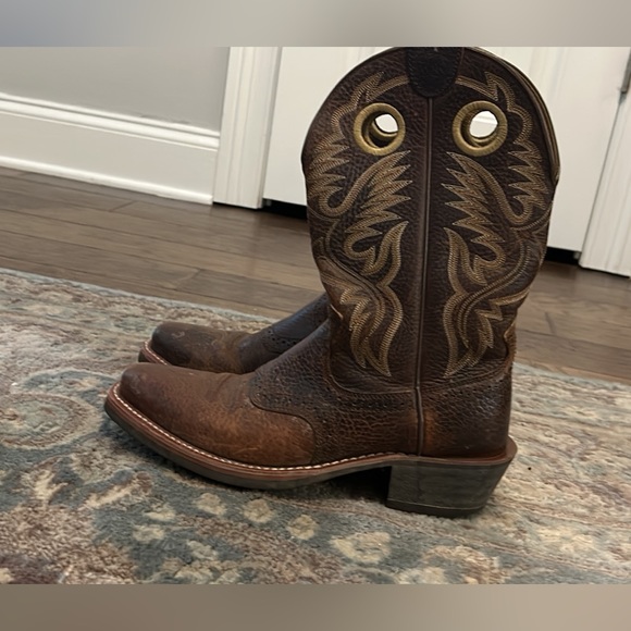 Men’s ariat boots - Picture 2 of 4
